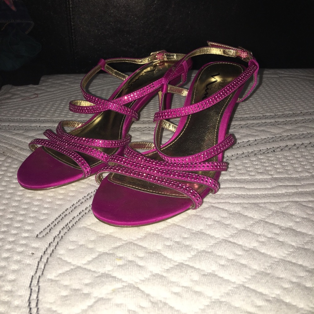 Pink kitten heel